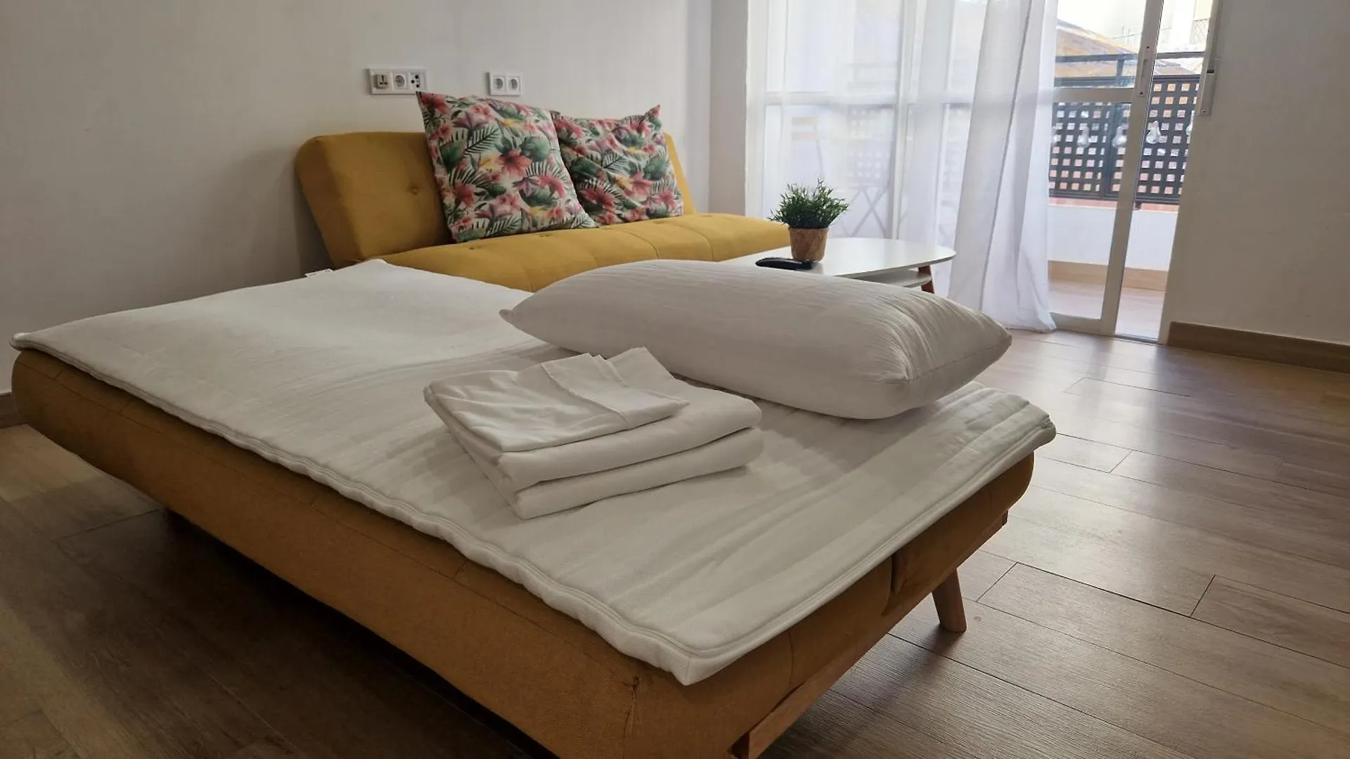Pavone Apartments Málaga 0*,
