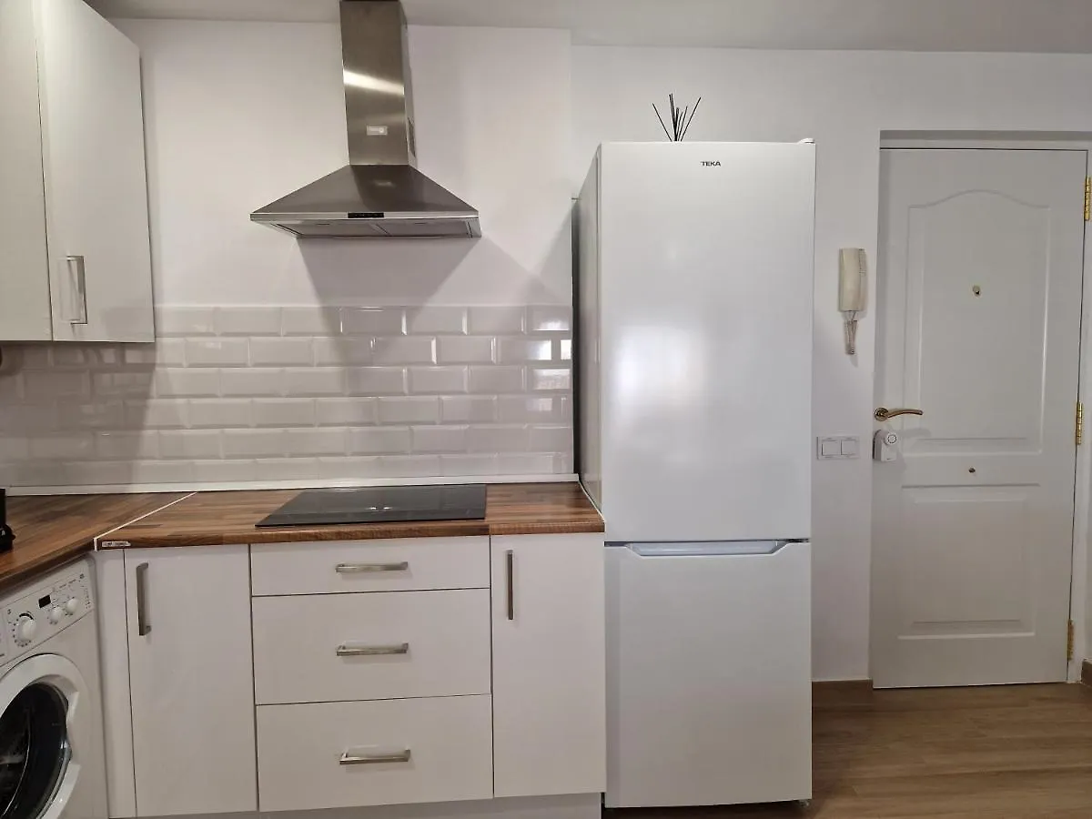 Pavone Apartments Malaga 0*,